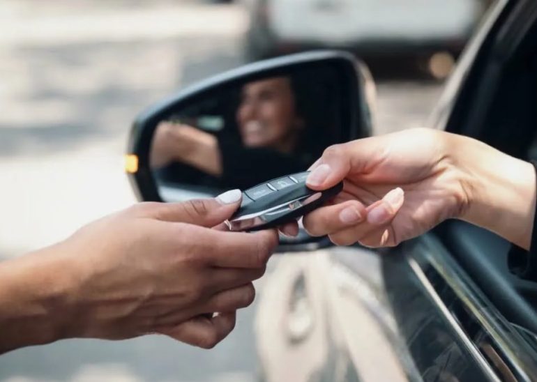 Car Rental in Rome Without Deposit: Is It Possible?