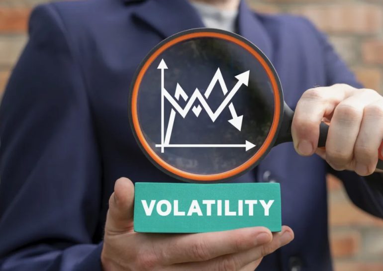 How Israel Figa Evaluates Risk in Volatile Markets