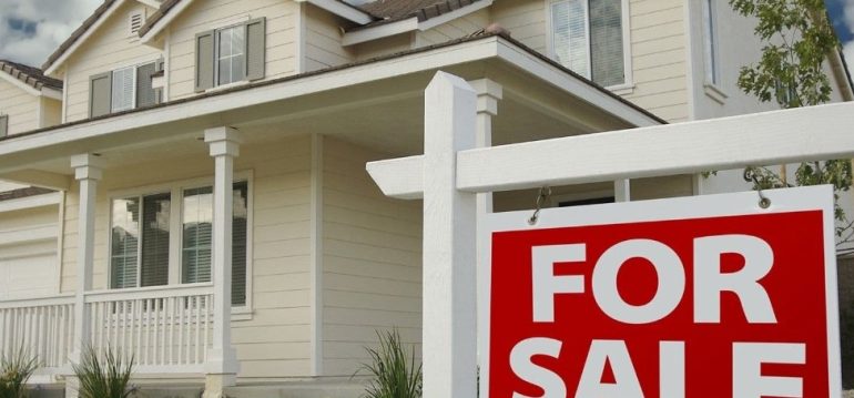 Auction Risks in Distressed Real Estate: Clearing Encumbrances and Tax Liens